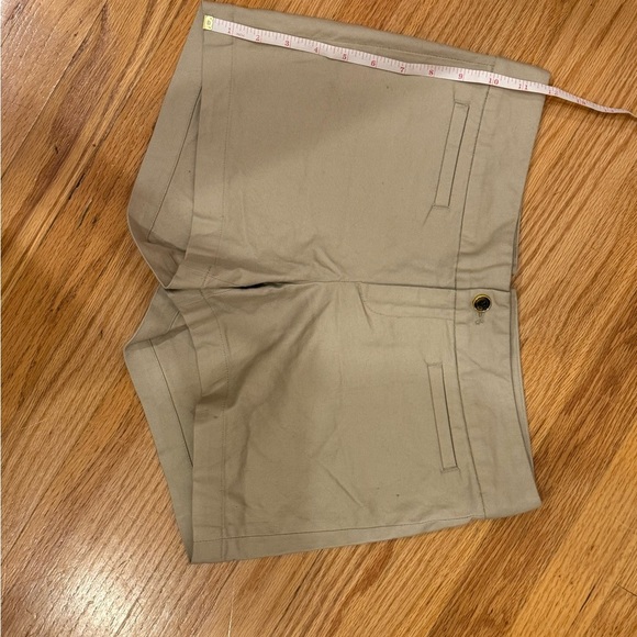 Banana Republic Light Tan Women's Shorts - Picture 5 of 6